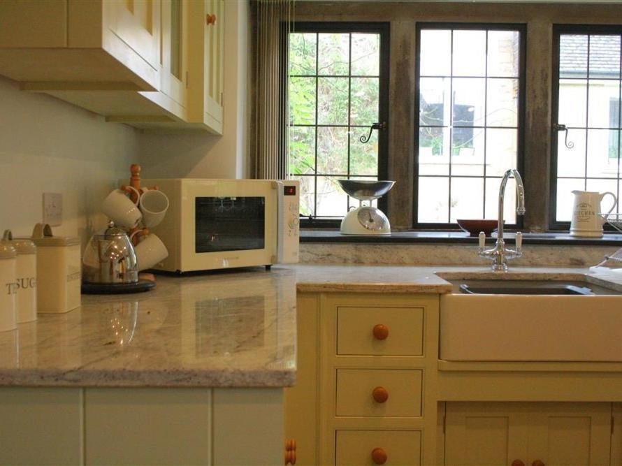 Villa Tumbledown Broadway  Esterno foto